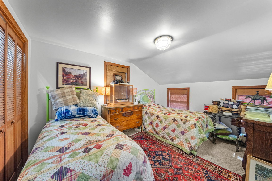 19-web-or-mls-566 Rays Point Rd, Milbrid