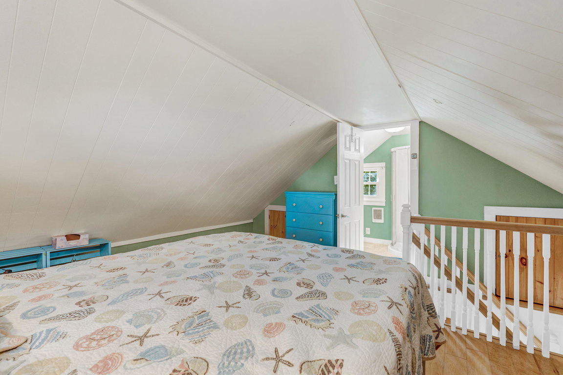 4-web-or-mls-45-cromwell-harbor-rd