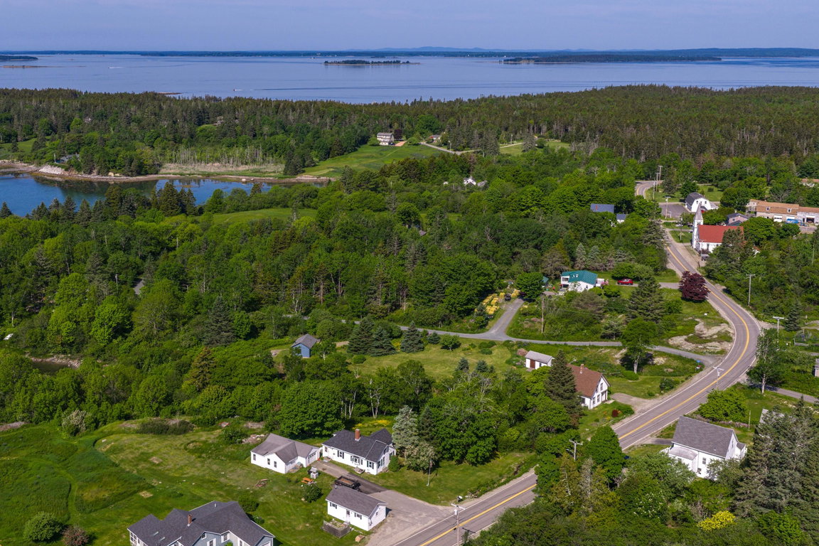 Goose-Creek-Exterior-19