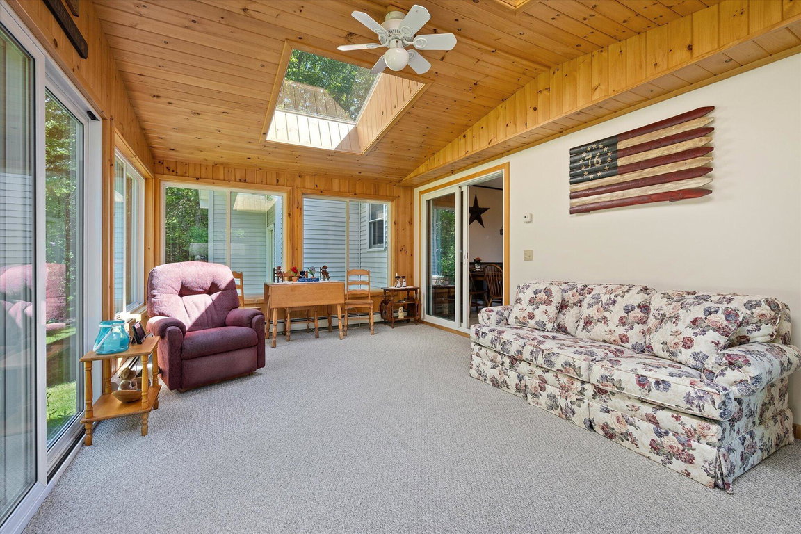 42-Sunroom