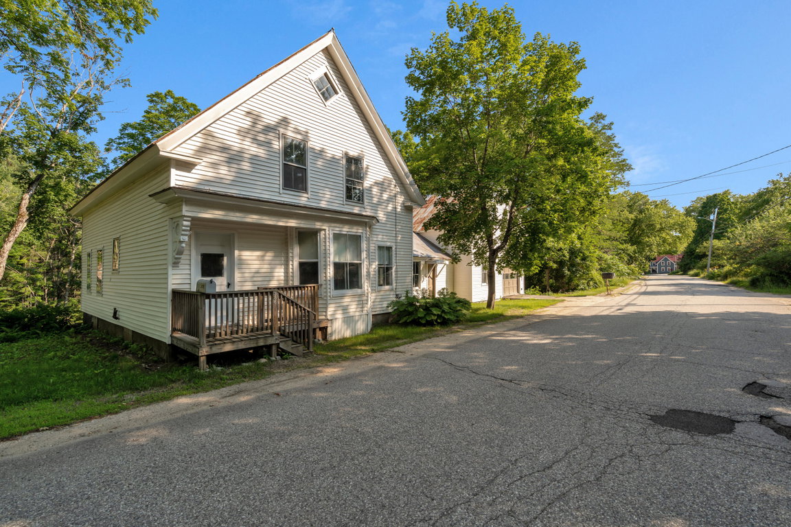 586 Plains Road Harrison