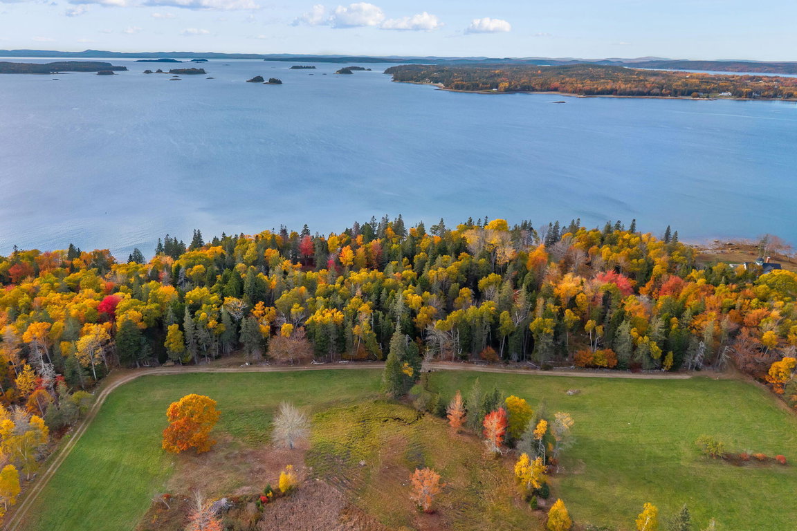 28-web-or-mls-495-north-deer-isle-land