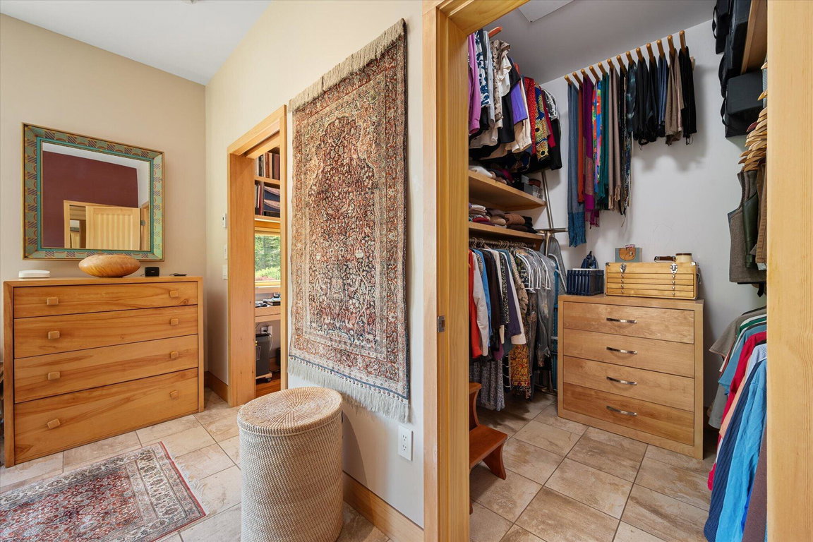 Primary Bedroom - Walk in closet