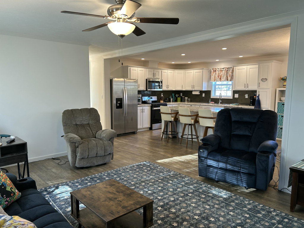 LIVING ROOM OVERLOOKING KITCHEN