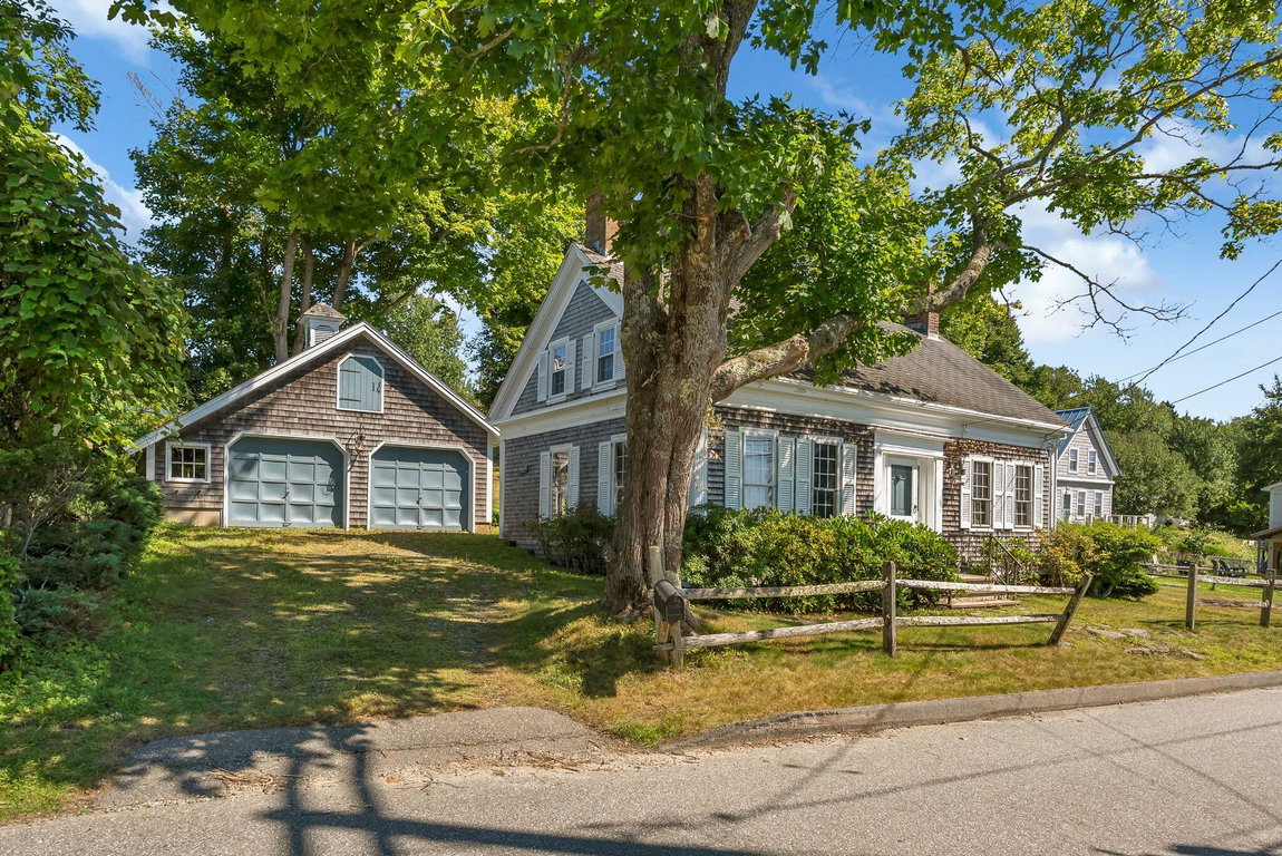 77 Lowells Cove Road Harpswell
