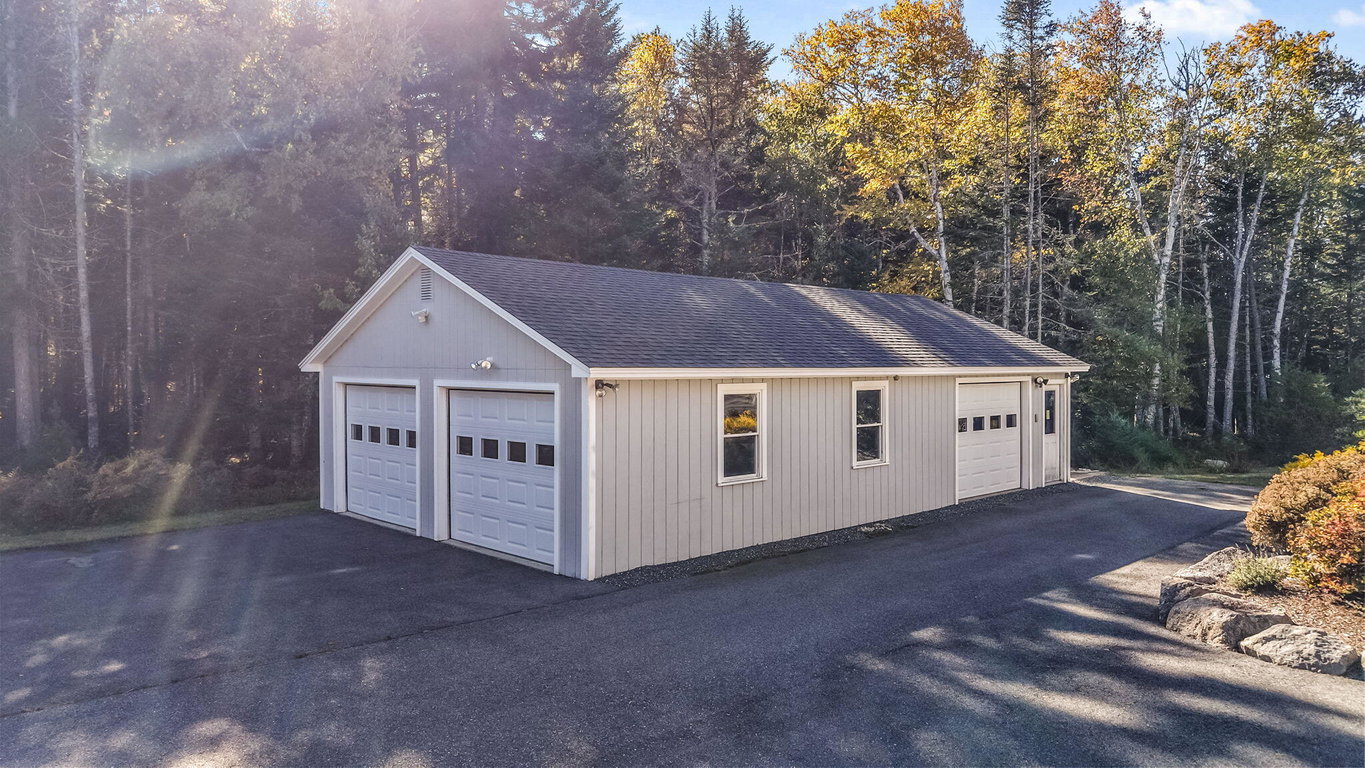 3 Bay Garage