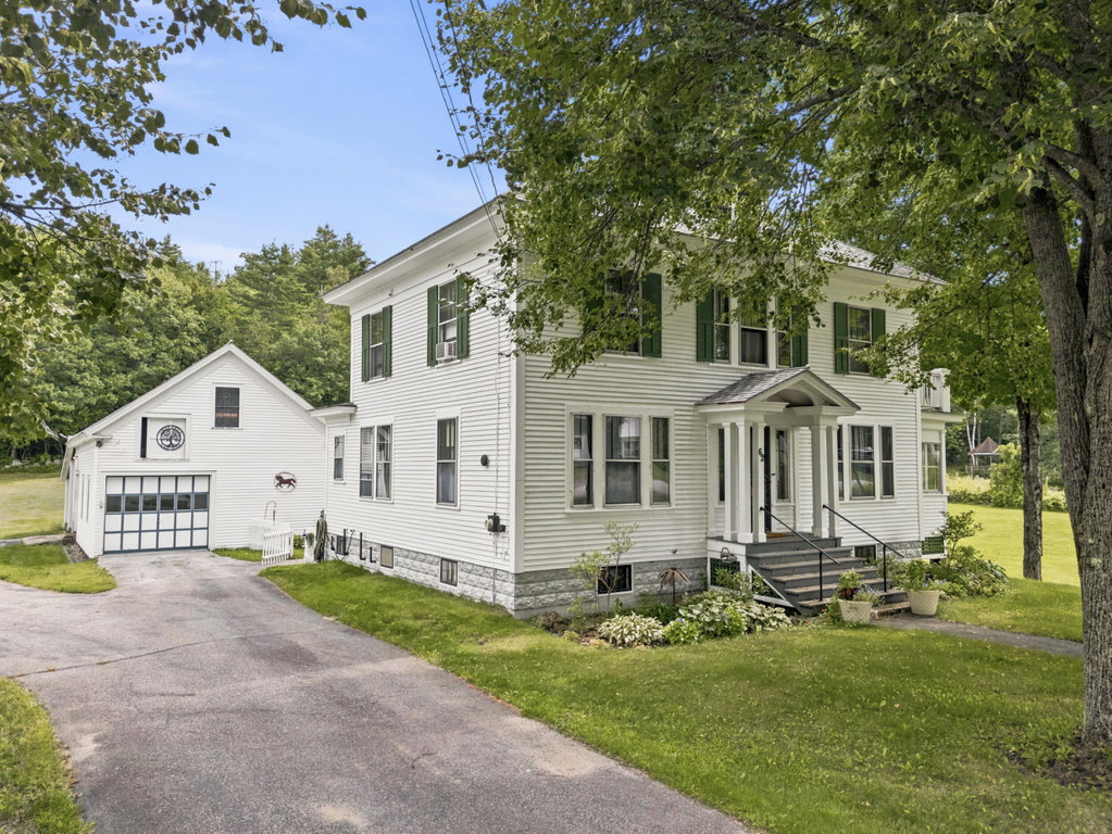 62 Rumford Avenue Woodstock