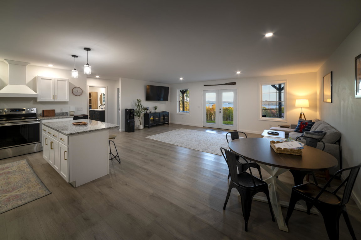 Allard_Properties_261010_0054-HDR