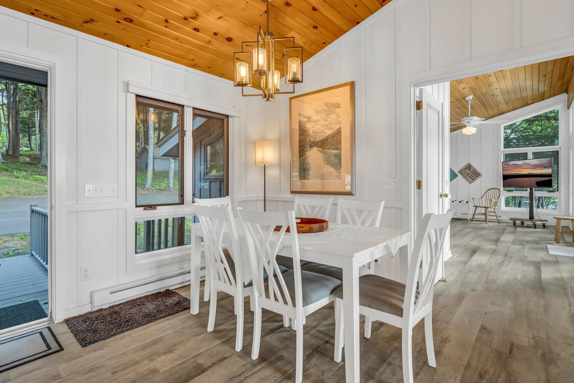 42-web-or-mls-194-branchview-dr