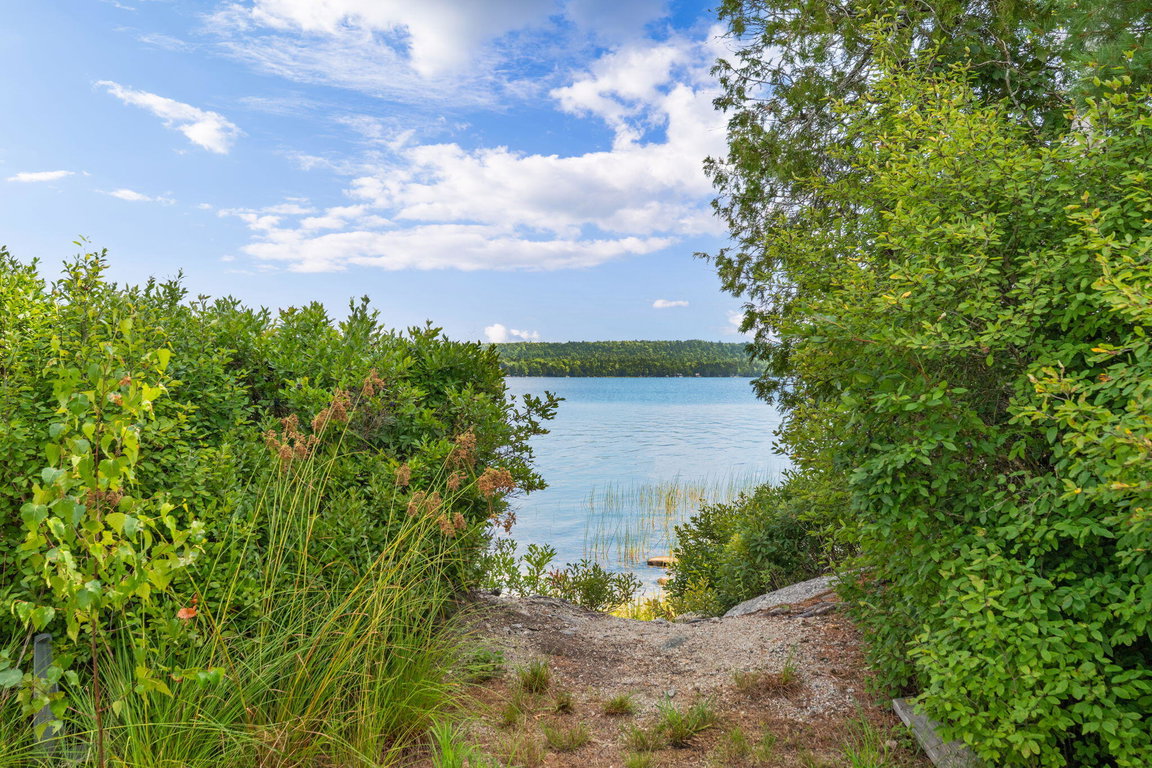 73-web-or-mls-26-wolf-cove-rd