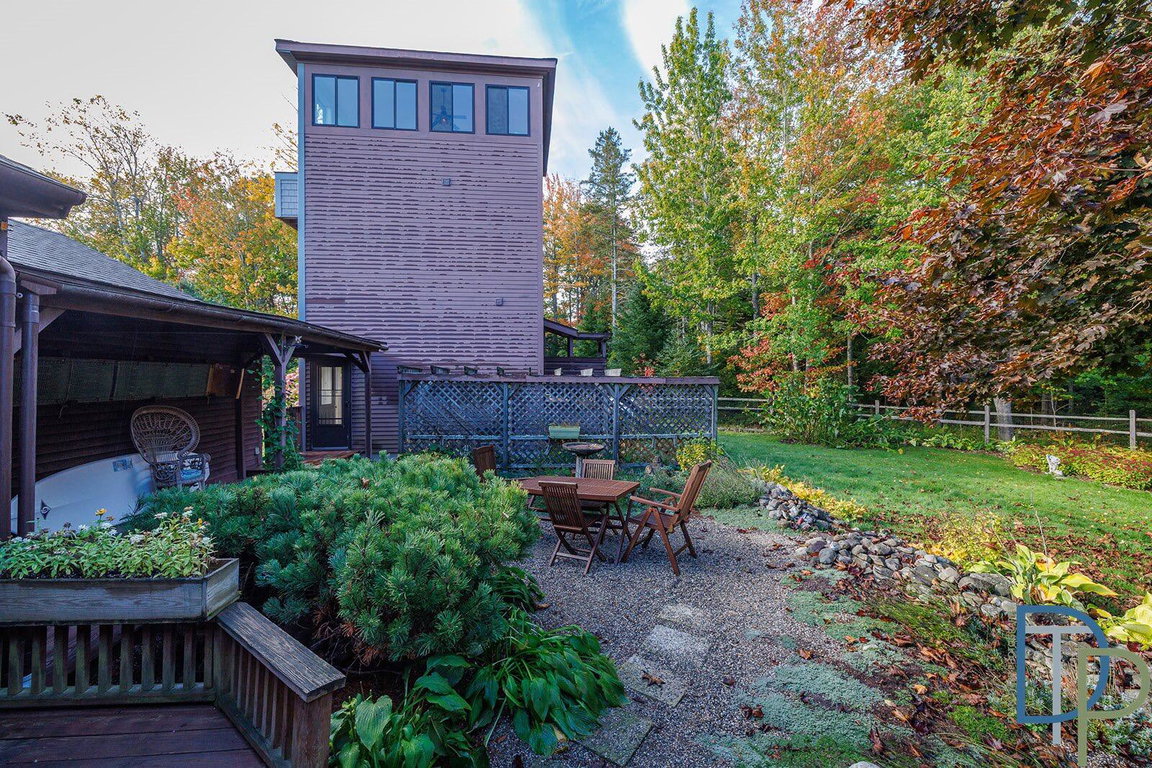 1035newburyneck - 91