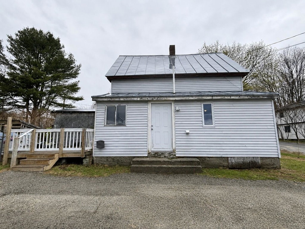 22 Highland Avenue Anson