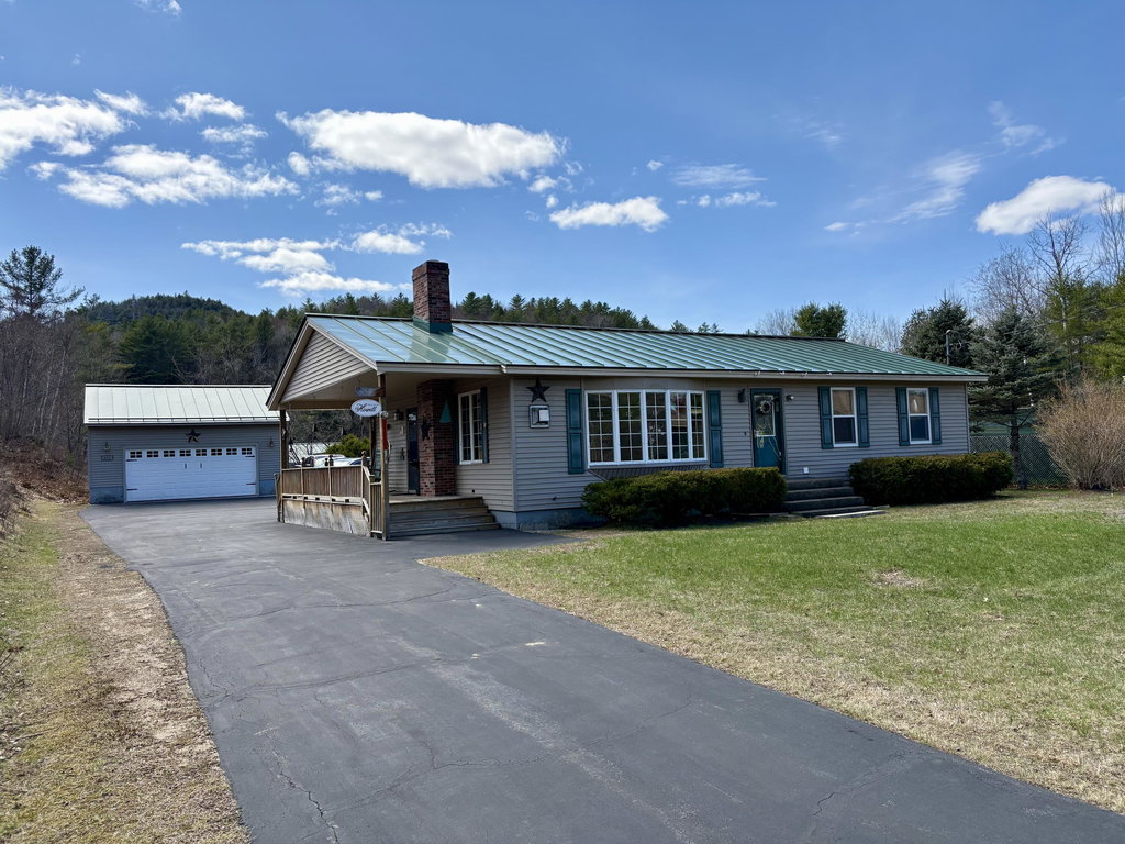 811 Route 120  Rumford