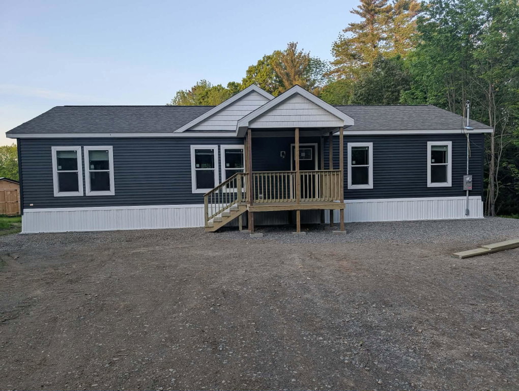 3419 Middle Road Sidney