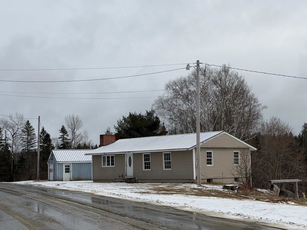 178 School House Road Orient