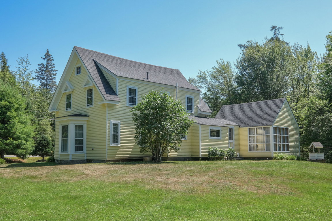 4 553 N. Deer Isle Road