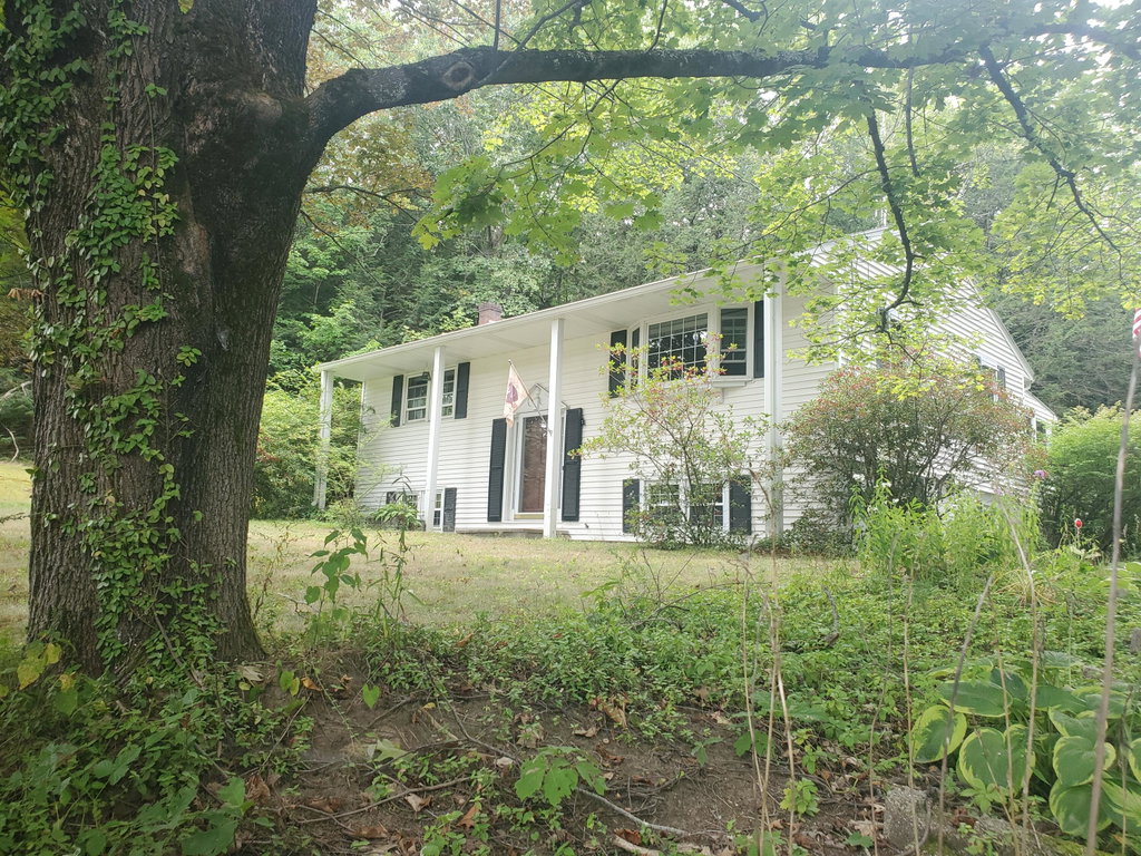 332 Gray Road Gorham