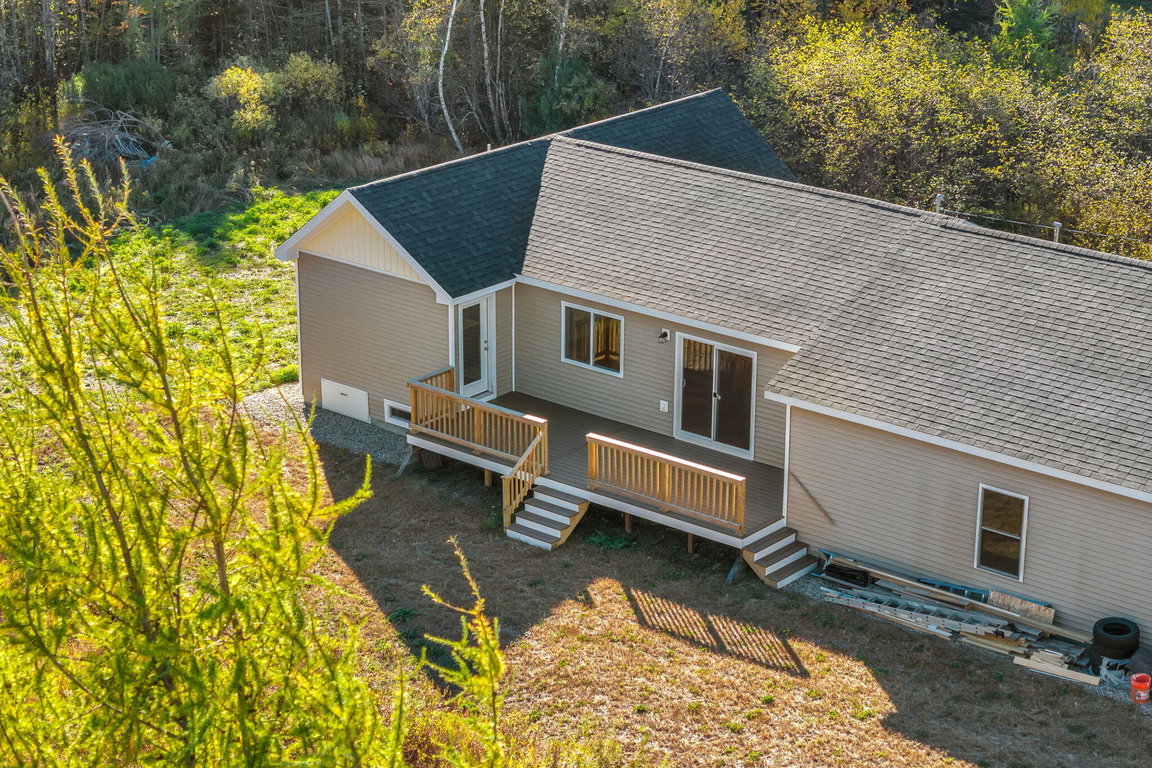 63-web-or-mls-1212-eastbrook-rd