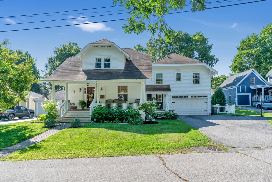 18 Pleasant Street Kennebunk