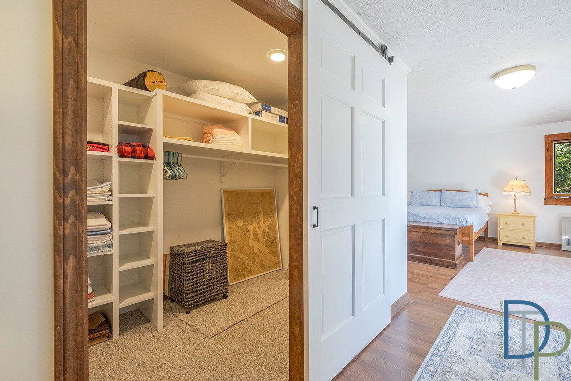 1035newburyneck - 21