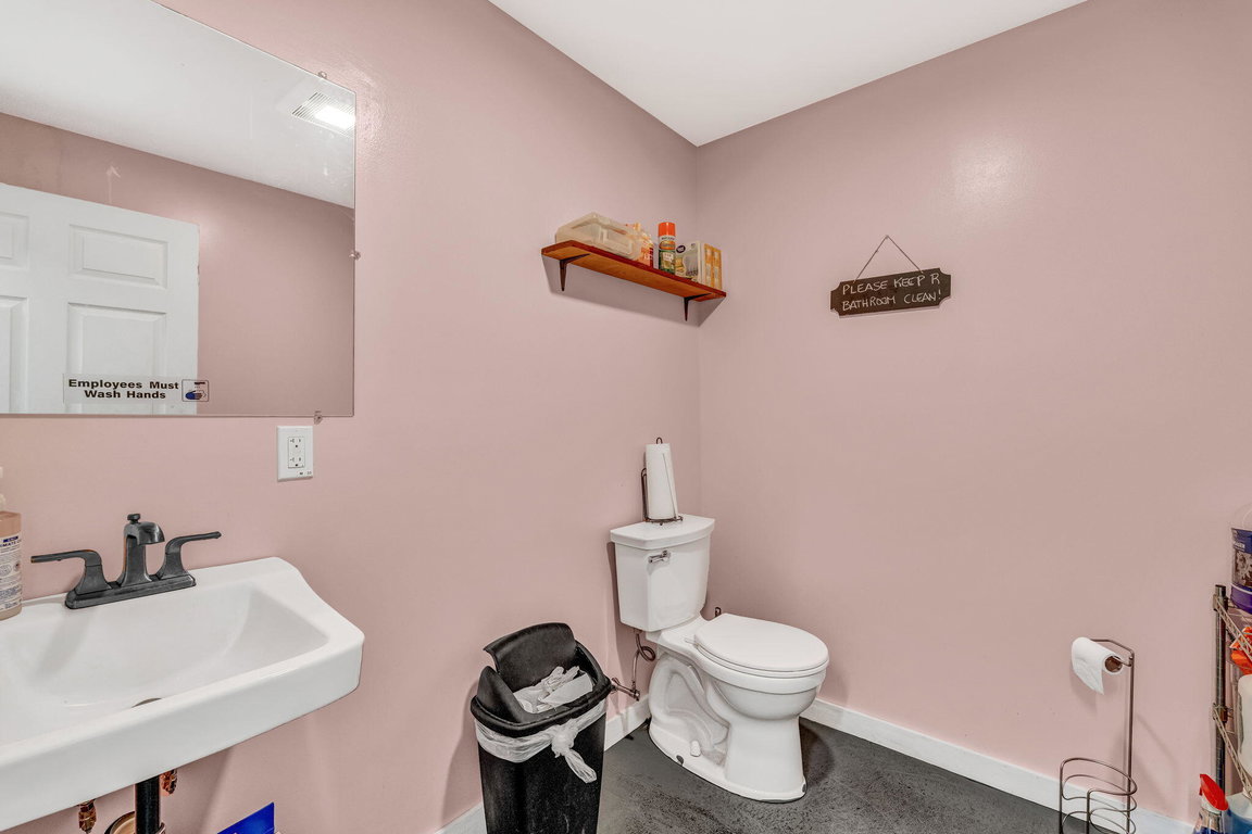 37-web-or-mls-14-cottage-st