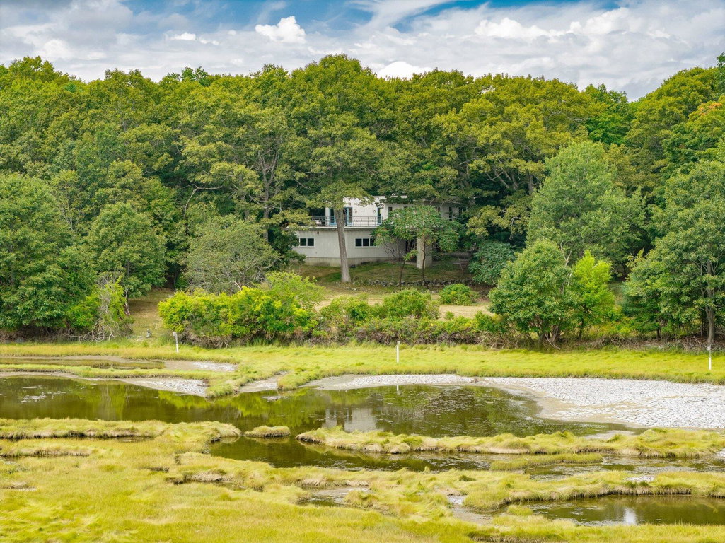 8 Shepherds Way Kittery