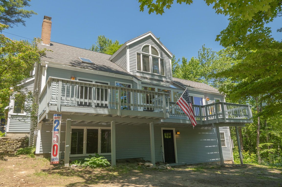 674 Elm Hill Road Paris