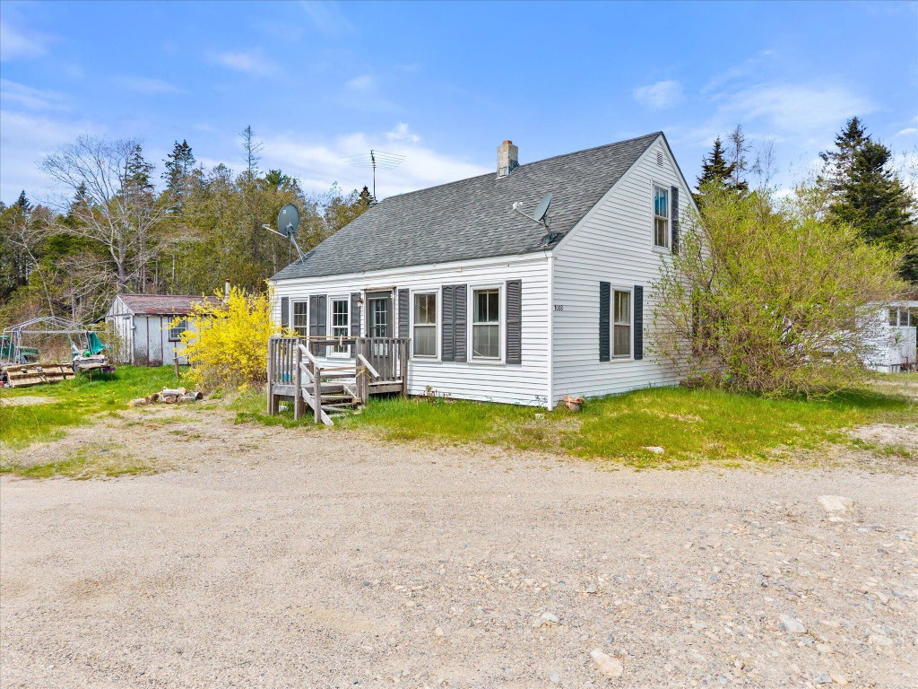 05-1008 West Bay Rd
