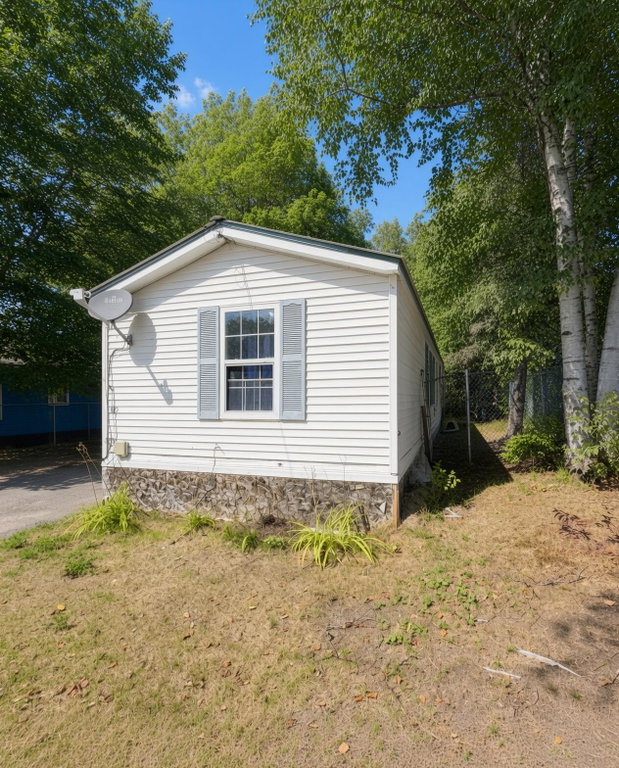 123 Cedar Street Millinocket