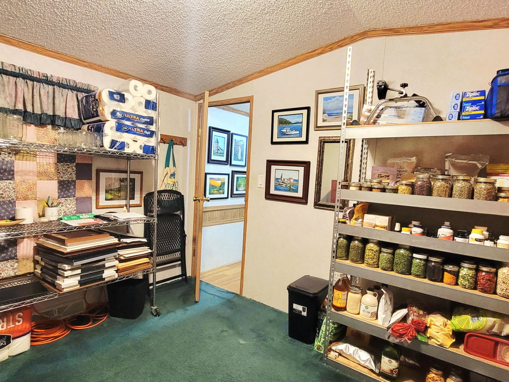 Second Bedroom/office