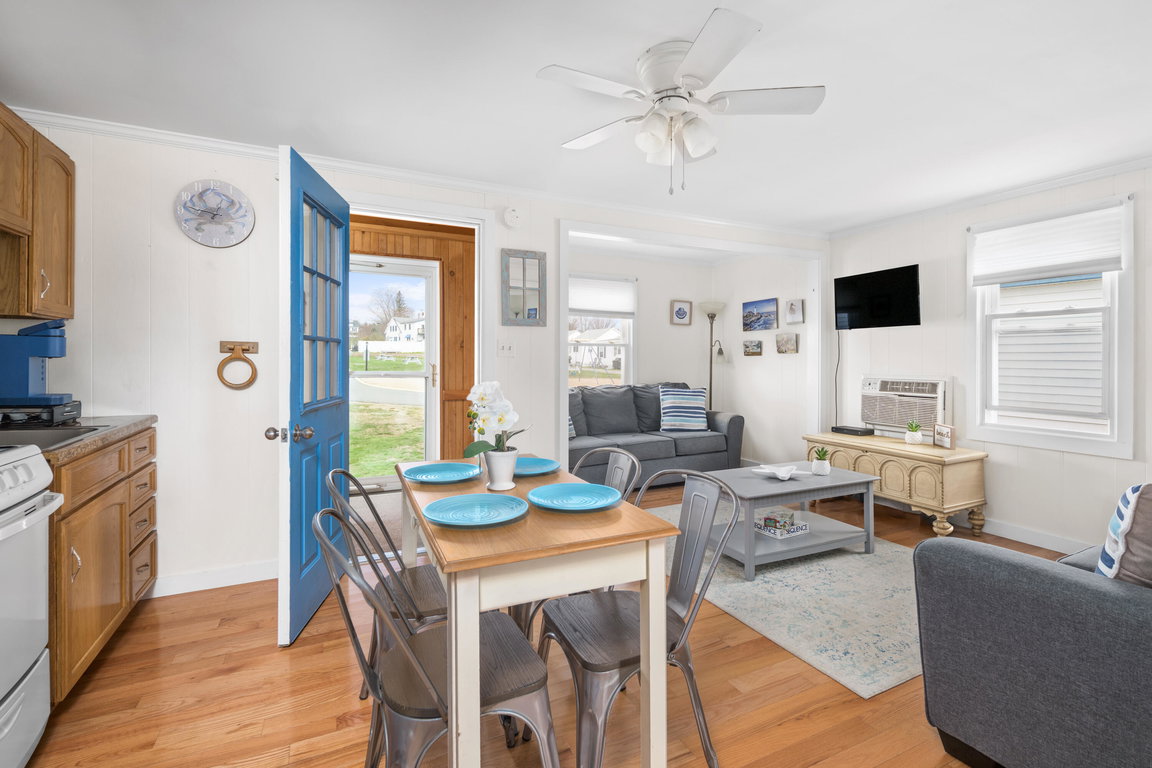 1277 Post Road Wells