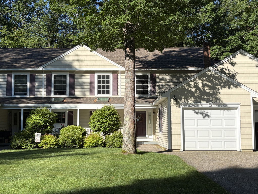 29 Hampton Glen Drive Kennebunk