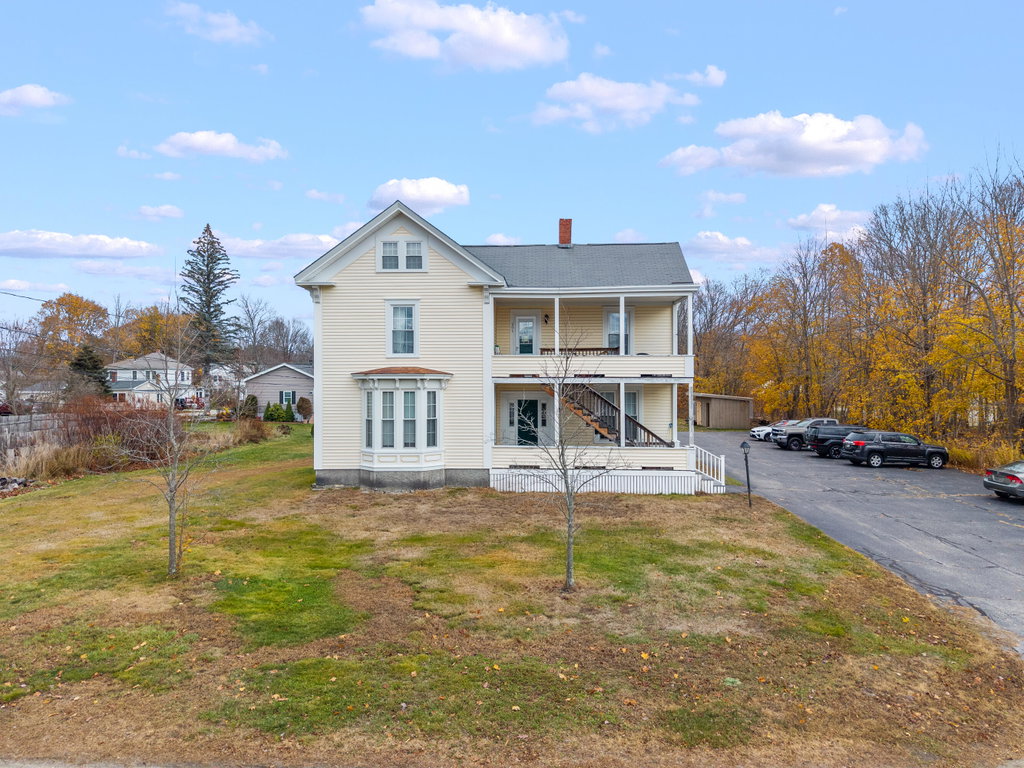 91 Bradley Street Saco