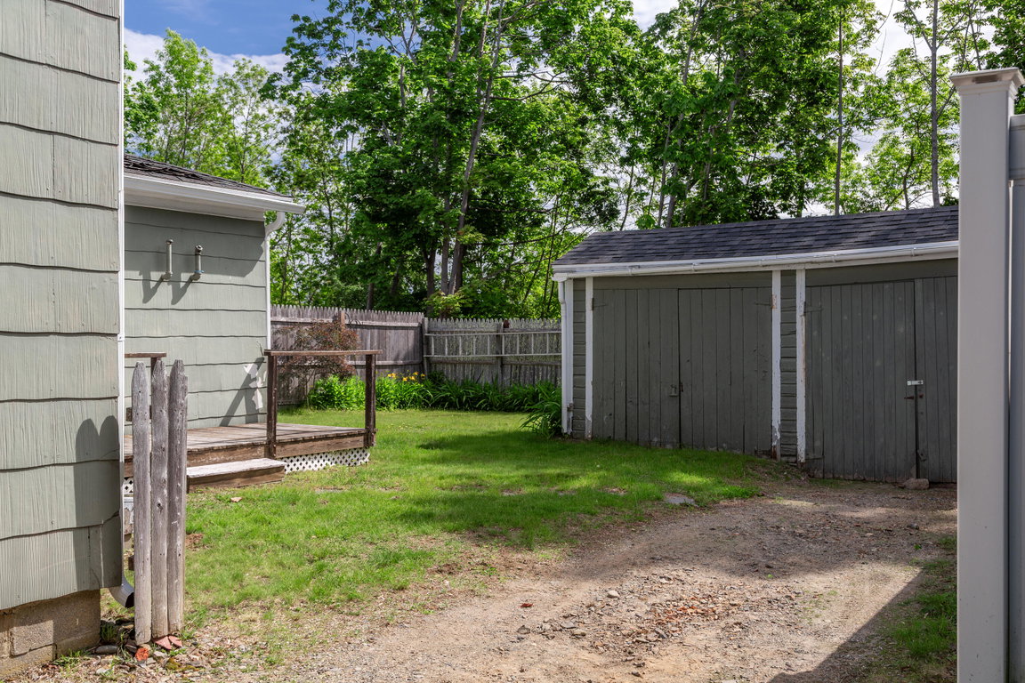122 Ledgelawn Avenue, Bar Harbor