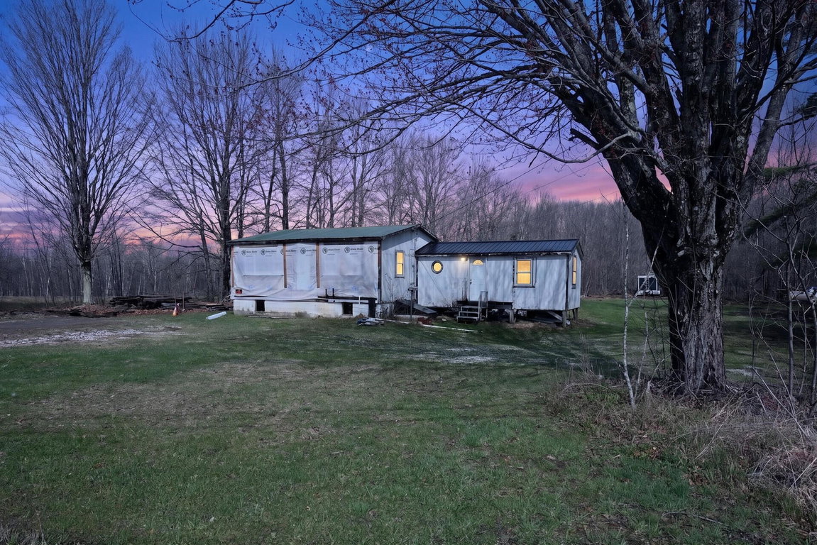 401 Canaan Road Pittsfield