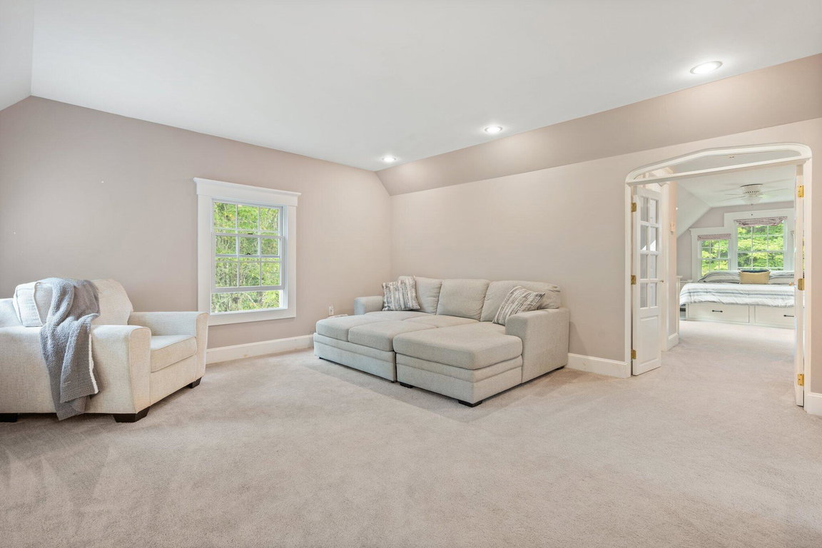 Loft to Primary Bed