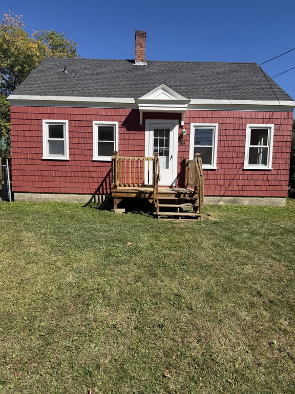 89 North Street Waterville