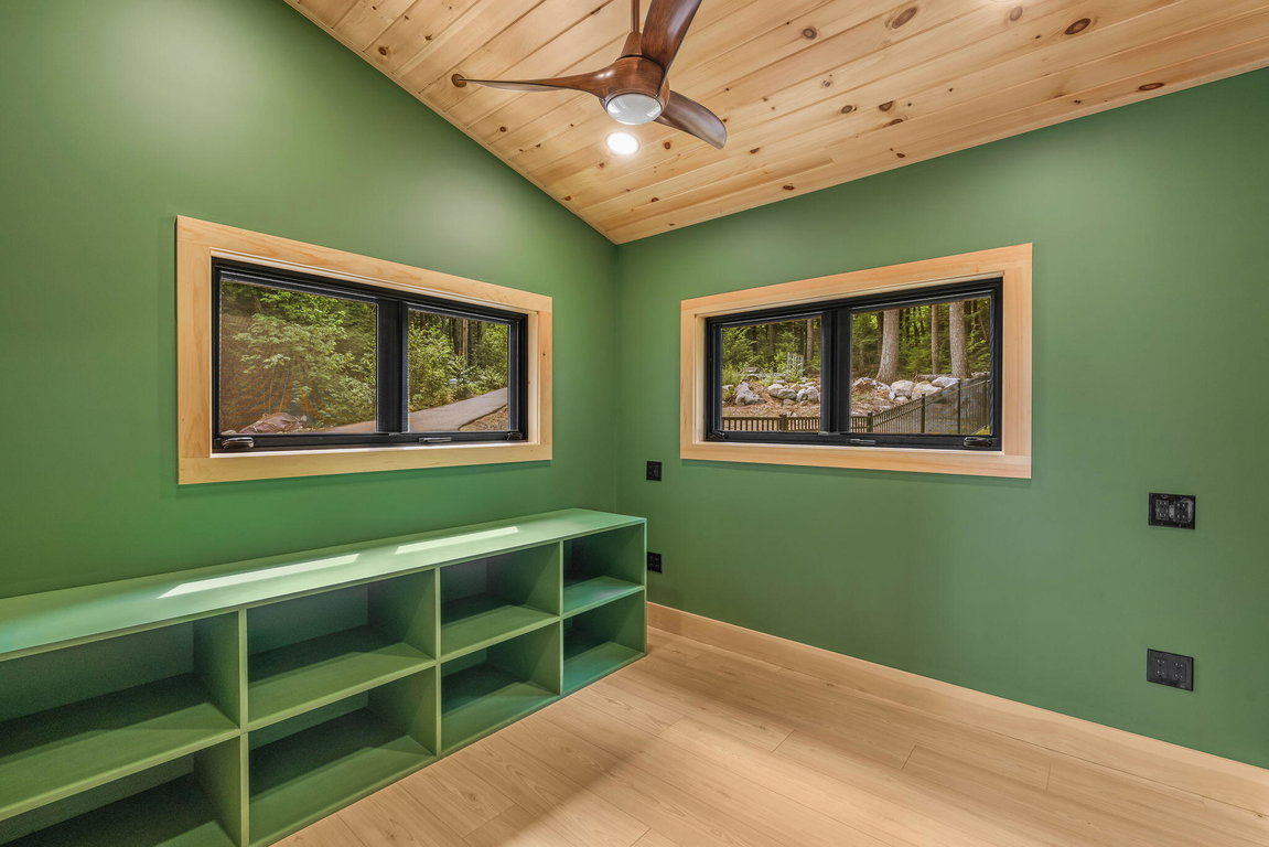 46-web-or-mls-329-nevells-wy