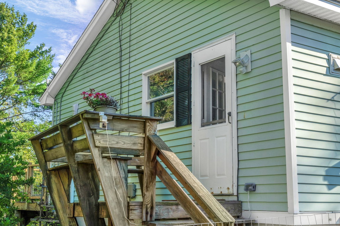 36-web-or-mls-736-eagle-lake-rd