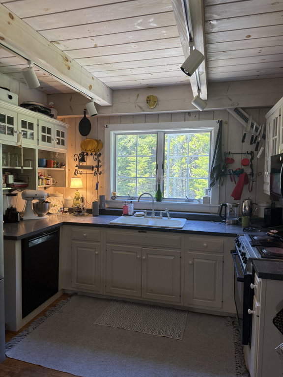 Kitchen2
