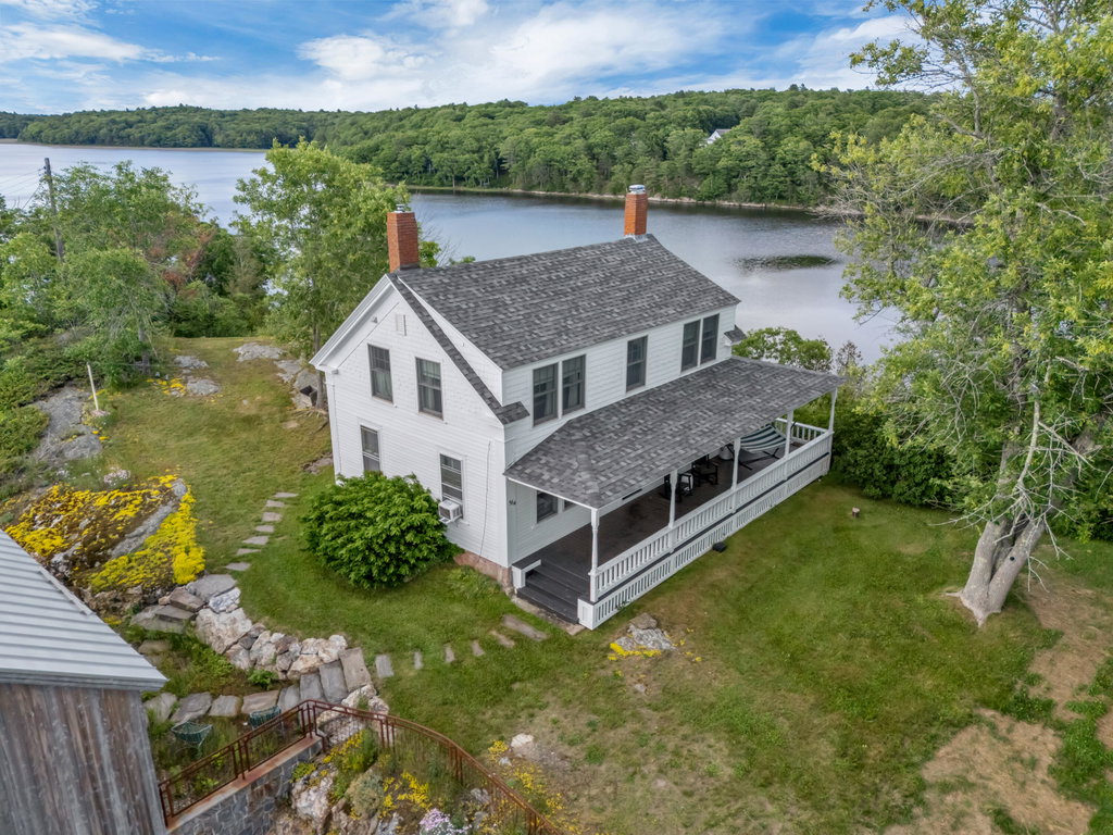 564 Parker Head Road Phippsburg