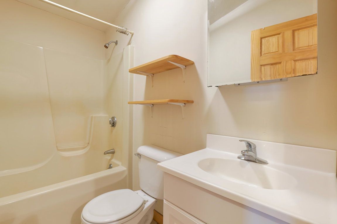 Second Floor Bath