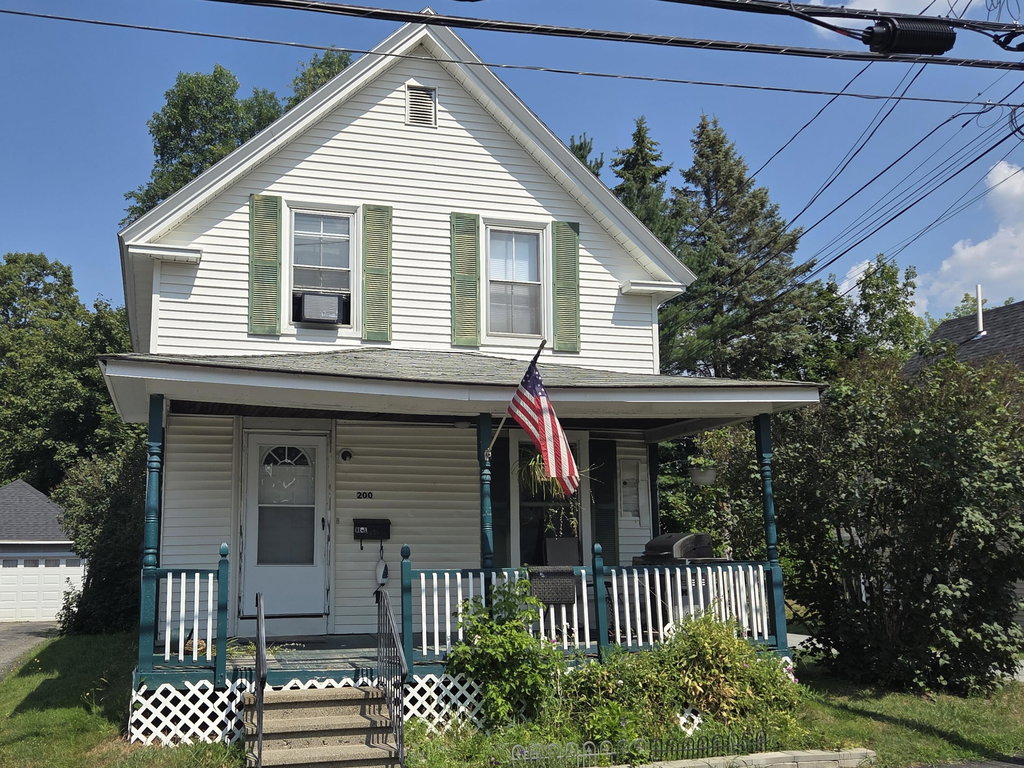 200 Fourth Street Old Town