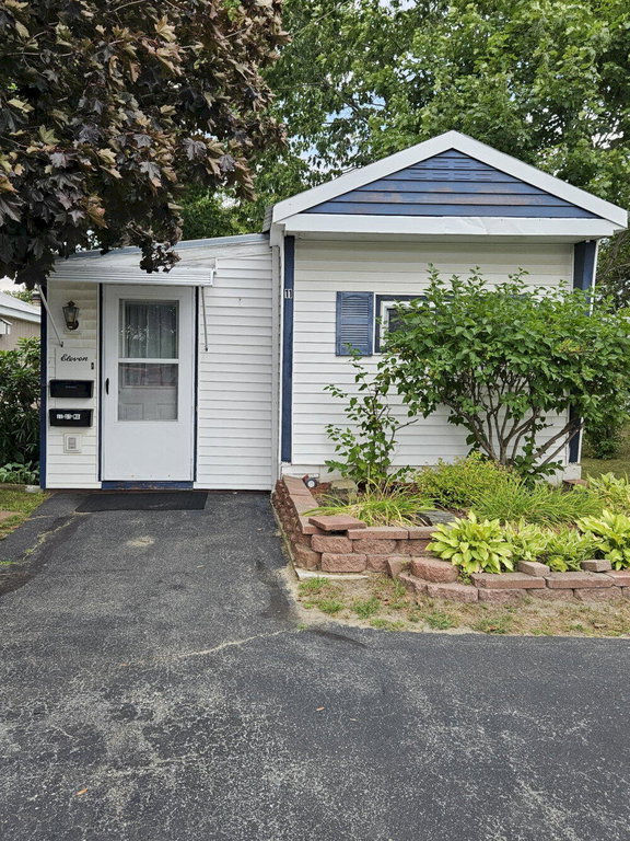 11 & 13 Wilson Street Skowhegan