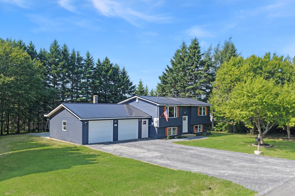 15 Strawberry Bank Road Presque Isle