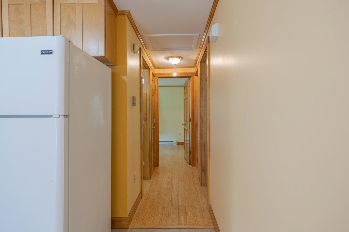 18-482 West Bay Road-DTP_websize
