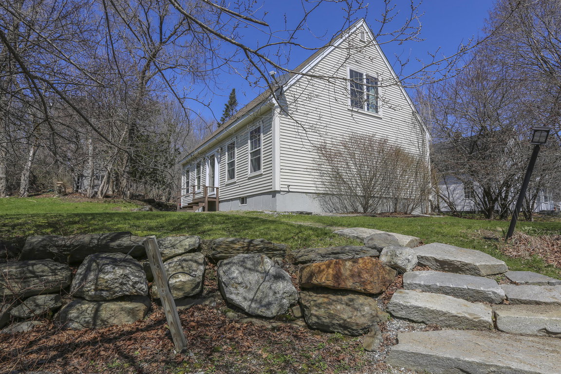 20 Searsmont Road Appleton