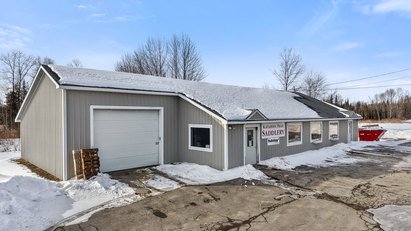 335 Corinna Road Dexter