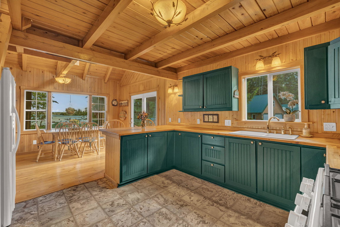 8-web-or-mls-22-benoits-way