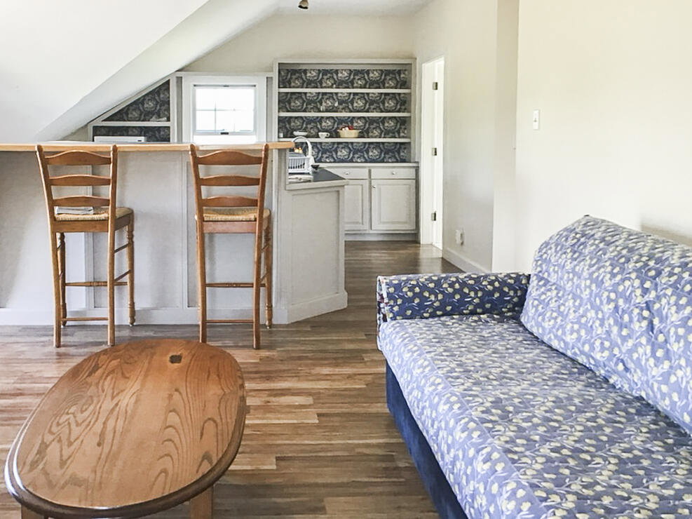 22 Christy Hill Garage Apartment 1